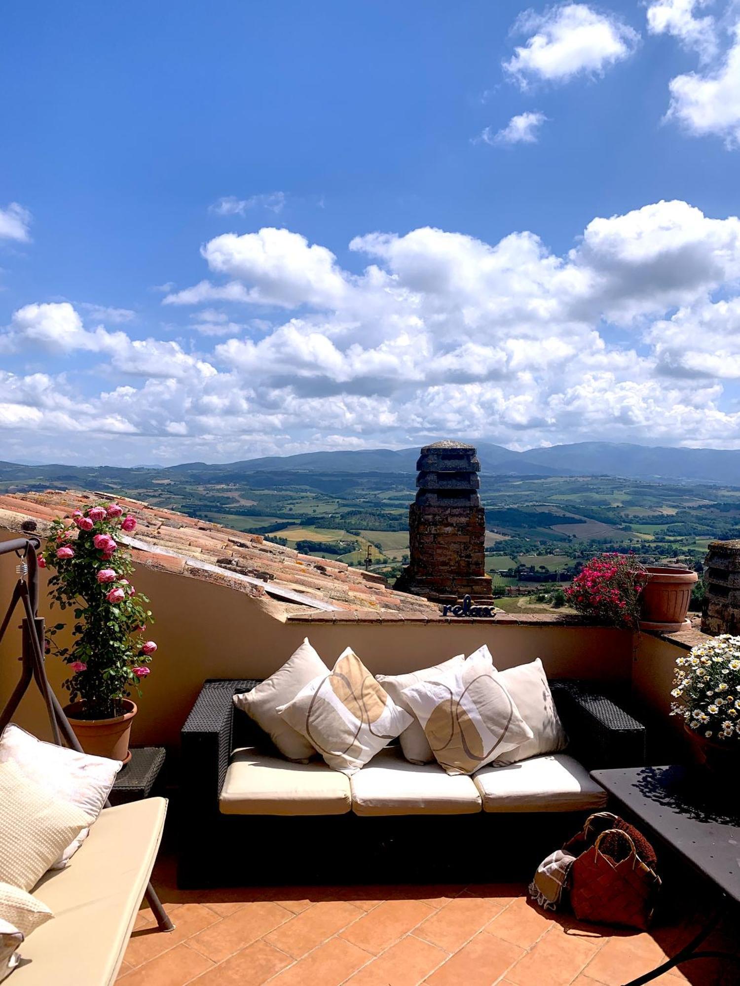 La Terrazza Sul Verde, Vista Mozzafiato In Pieno Centro Daire Todi Dış mekan fotoğraf